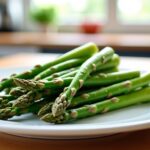 Asperges vertes : Guide pratique des meilleures méthodes de cuisson – vapeur, eau bouillante ou poêle ?